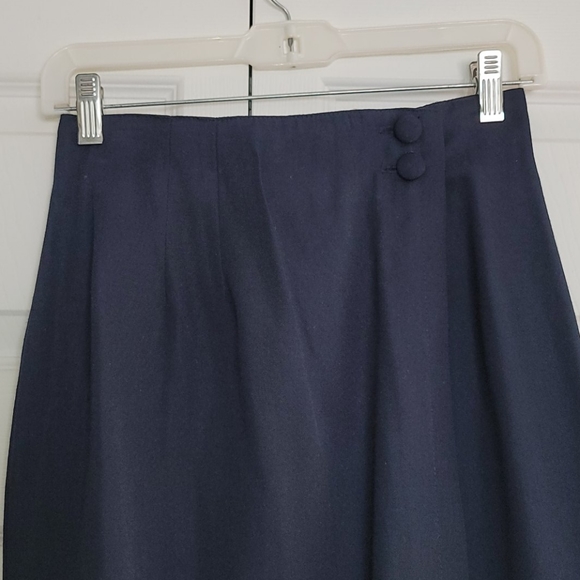 🔥 2/$15 Navy Blue Wrap Skirt - Picture 2 of 6
